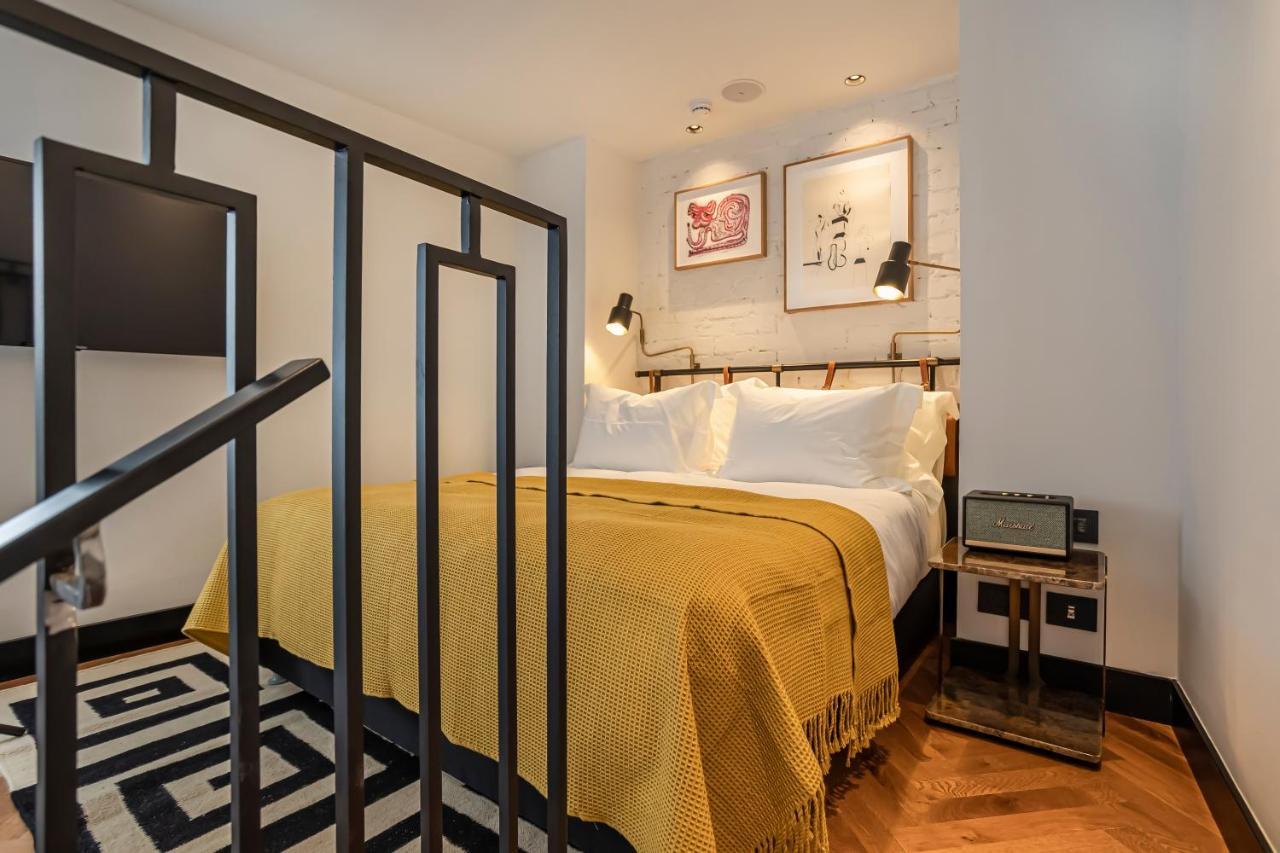 Duplex Room